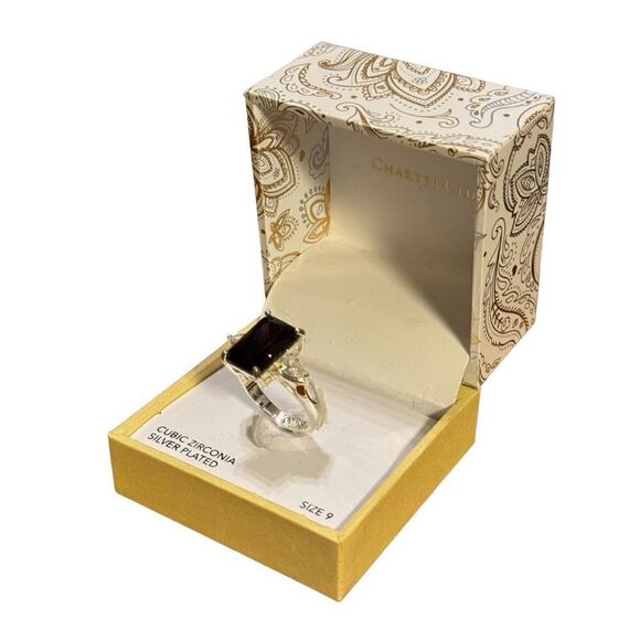 NWT Charter Club Emerald Cut Crystal Ring in Silver Plate, size 9 - Picture 4 of 9